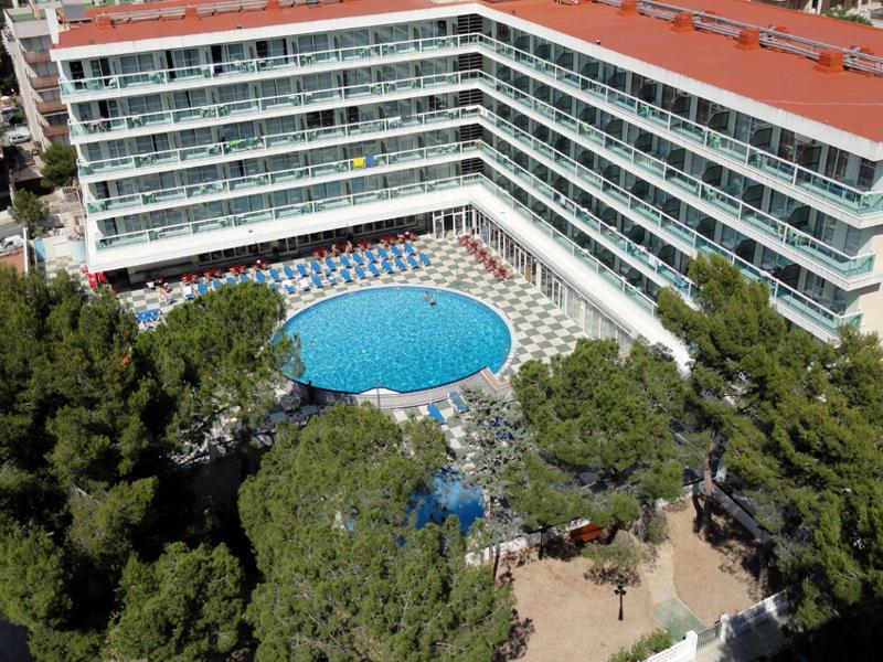 Ohtels Villa Dorada Salou Buitenkant foto